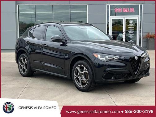 2025 Alfa Romeo Stelvio Sprint AWD