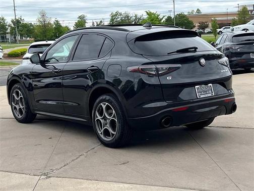 2025 Alfa Romeo Stelvio Sprint AWD