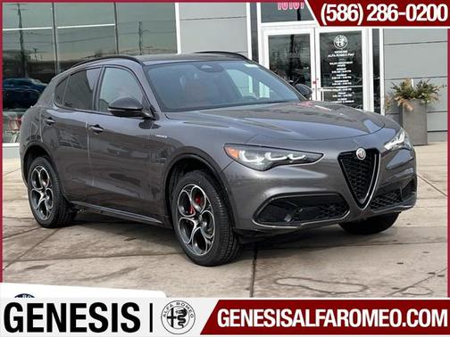 2025 Alfa Romeo Stelvio Sprint AWD