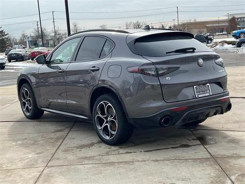 2025 Alfa Romeo Stelvio Sprint AWD