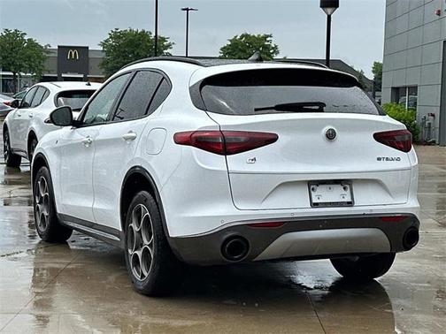 2023 Alfa Romeo Stelvio Ti