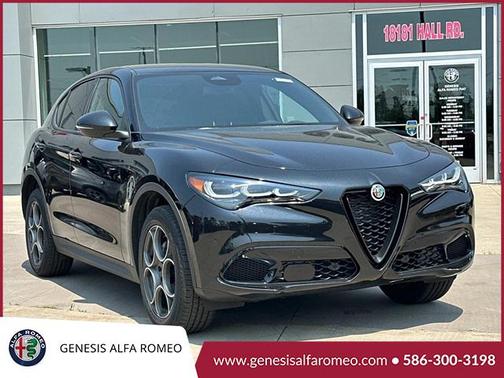 2025 Alfa Romeo Stelvio Sprint AWD