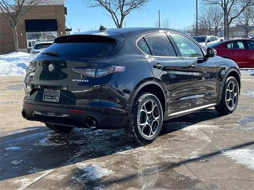 2025 Alfa Romeo Stelvio Sprint AWD