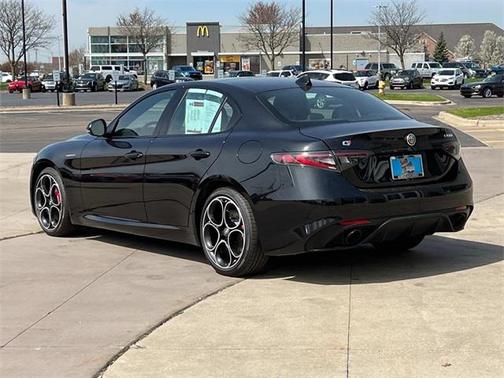 2024 Alfa Romeo Giulia Veloce AWD
