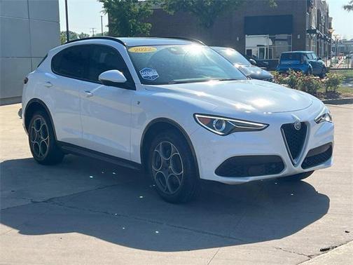 2022 Alfa Romeo Stelvio Ti
