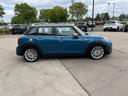 2022 MINI Hardtop Cooper S