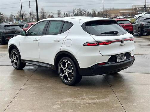 2025 Alfa Romeo Tonale EAWD