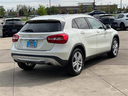 2015 Mercedes-Benz GLA-Class 4MATIC
