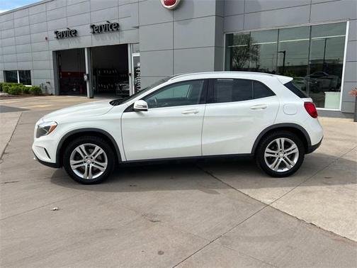 2015 Mercedes-Benz GLA-Class 4MATIC