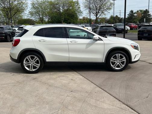 2015 Mercedes-Benz GLA-Class 4MATIC