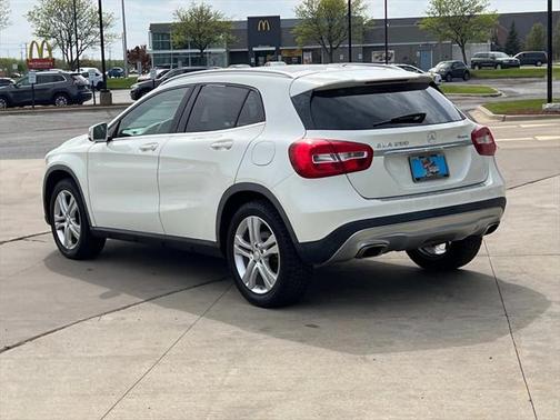 2015 Mercedes-Benz GLA-Class 4MATIC