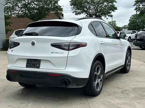 2025 Alfa Romeo Stelvio Sprint AWD