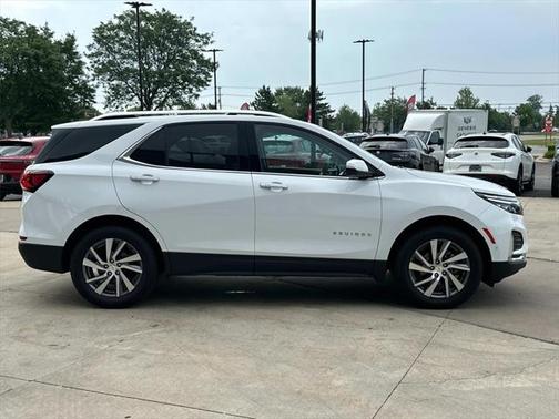 2022 Chevrolet Equinox Premier w/1LZ