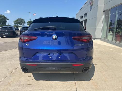 2022 Alfa Romeo Stelvio Sprint