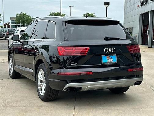 2019 Audi Q7 55 Premium Plus