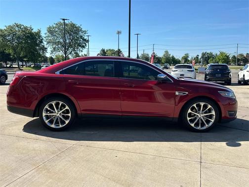 2018 Ford Taurus Limited