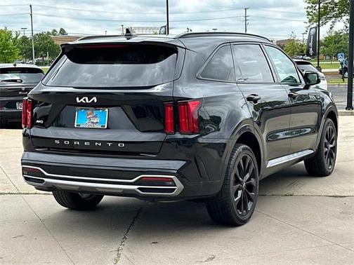 2022 Kia Sorento SX