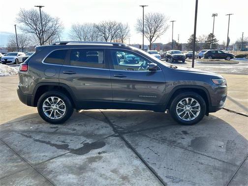 2019 Jeep Cherokee Latitude Plus