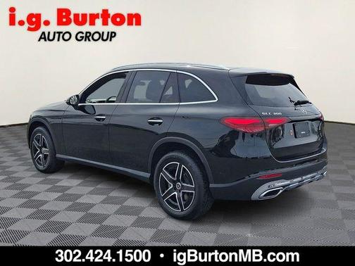 Black 2026 Mercedes-Benz GLC 300 Base 4MATIC