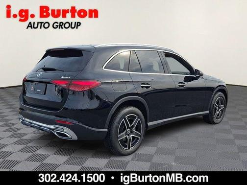 Black 2026 Mercedes-Benz GLC 300 Base 4MATIC
