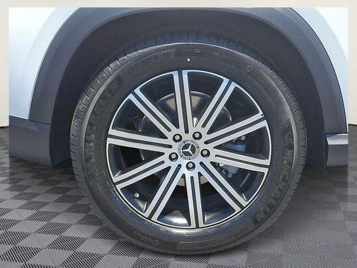 Polar White 2026 Mercedes-Benz GLE 350 Base 4MATIC