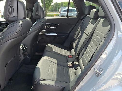 Alpine Gray 2026 Mercedes-Benz GLC 300 Base 4MATIC