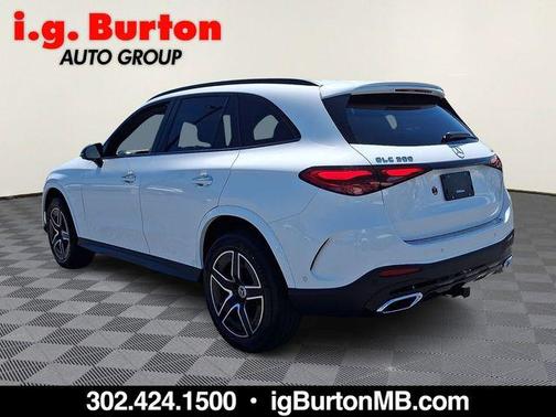 Polar White 2026 Mercedes-Benz GLC 300 Base 4MATIC