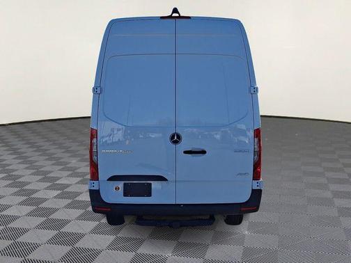 2026 Mercedes-Benz Sprinter 2500 High Roof