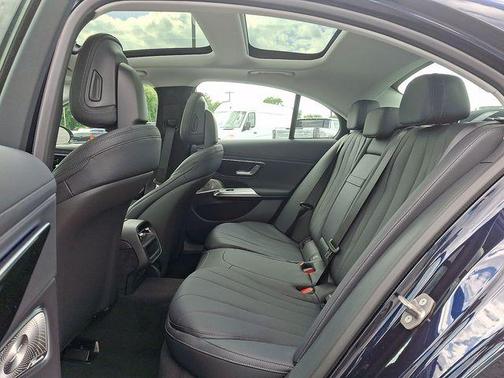 Nautical Blue Metallic 2027 Mercedes-Benz E-Class 350