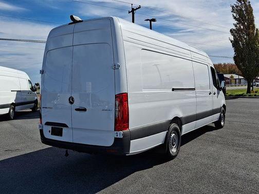 2026 Mercedes-Benz Sprinter 2500 170 WB High Roof Extended Cargo