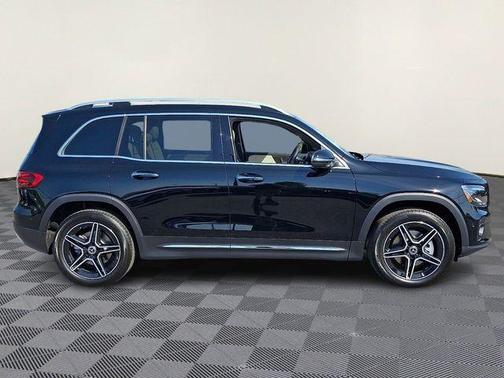 Midnight Black 2026 Mercedes-Benz GLB 250 Base 4MATIC