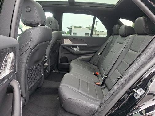 Black 2026 Mercedes-Benz GLE 450 4MATIC