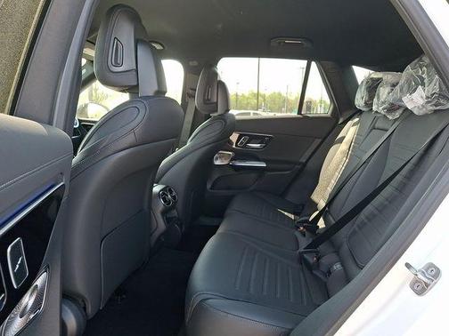 Polar White 2026 Mercedes-Benz GLC 300 Base 4MATIC