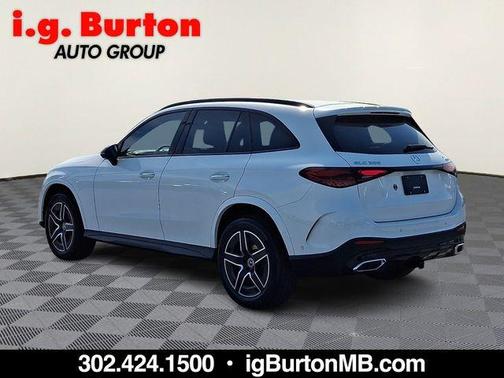 Polar White 2026 Mercedes-Benz GLC 300 Base 4MATIC