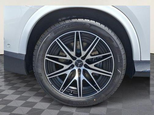 Polar White 2026 Mercedes-Benz AMG GLC 43 Base