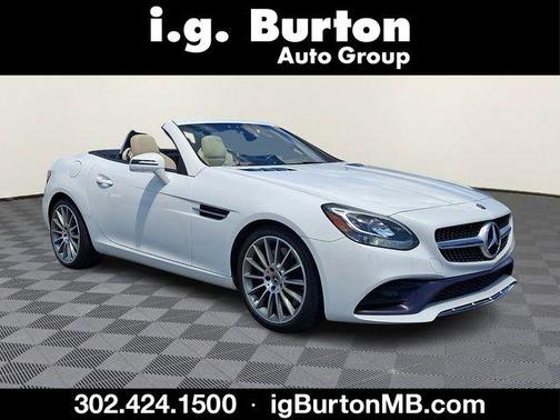 Polar White 2017 Mercedes-Benz SLC 300 Base