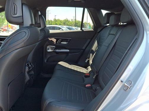Citrus 2026 Mercedes-Benz GLC 300 Base 4MATIC