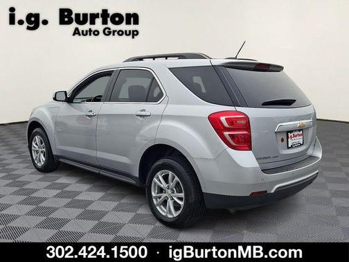 Silver Ice Metallic 2017 Chevrolet Equinox LT