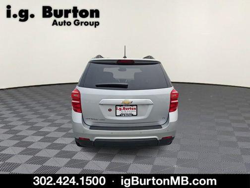 Silver Ice Metallic 2017 Chevrolet Equinox LT