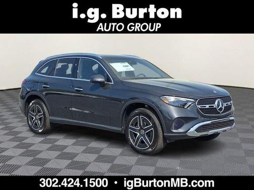 Graphite Gray Metallic 2026 Mercedes-Benz GLC 300 Base 4MATIC
