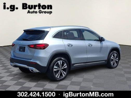 Citrus 2026 Mercedes-Benz GLA 250 Base 4MATIC