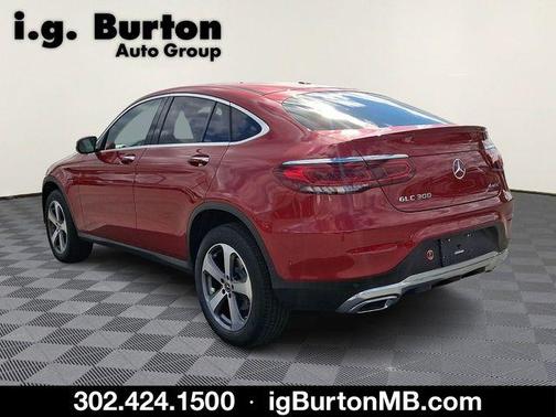 Cardinal Red 2022 Mercedes-Benz GLC 300 4MATIC Coupe