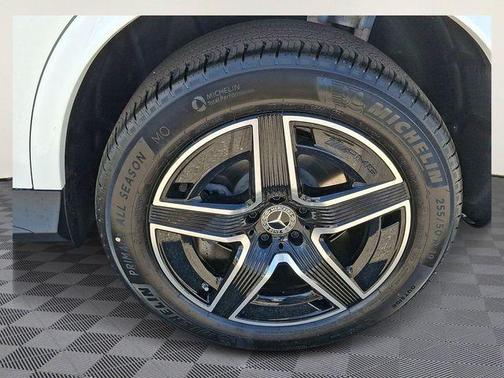 Polar White 2026 Mercedes-Benz GLC 300 Base 4MATIC