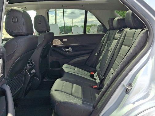 Citrus 2026 Mercedes-Benz GLE 450 4MATIC