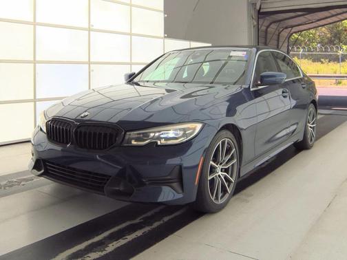 Mediterranean Blue Metallic 2020 BMW 330 330i