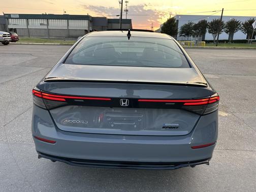 2023 Honda Accord Hybrid Base