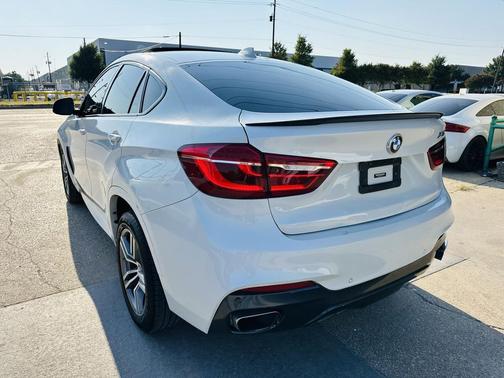 2018 BMW X6 xDrive35i