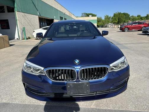 2017 BMW 540 540i
