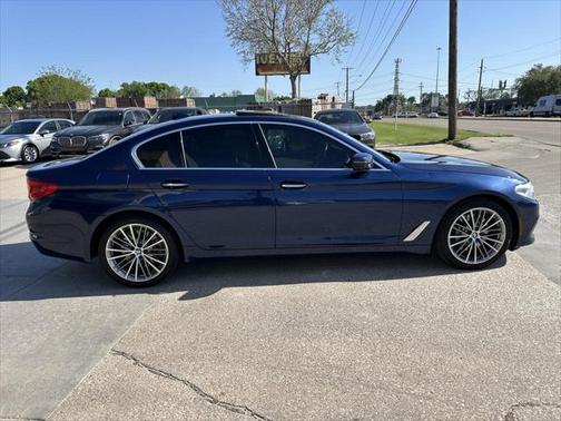 2017 BMW 540 540i