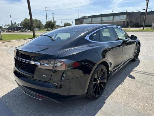 2014 Tesla Model S 85